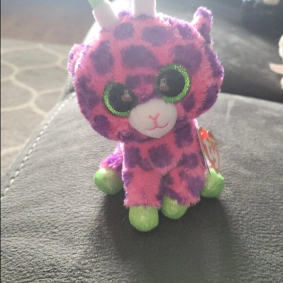 Other - Ty Beanie Boos Gilbert Giraffe 10" Pink Purple Green Sparkle Eyes Plush Animal